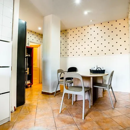Stunning 4br In Marbella, Close To The Beach, Wifi Apartment Marbella